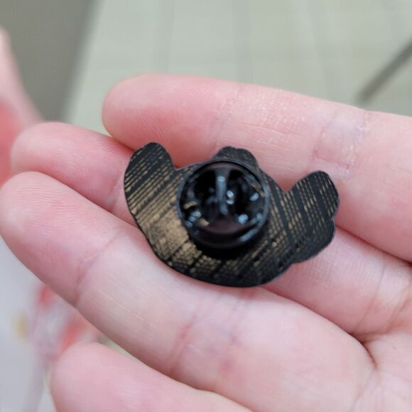 2/$20 Brand New Disney Stitch Pin Brooch #2 - Picture 2 of 3